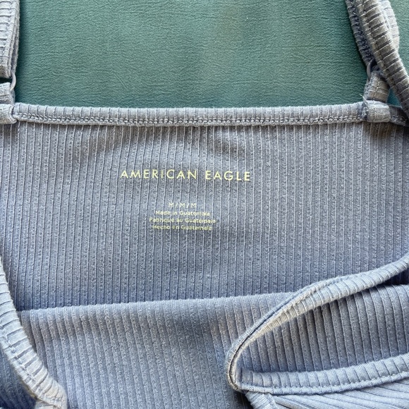 Too small - Picture 2 of 2